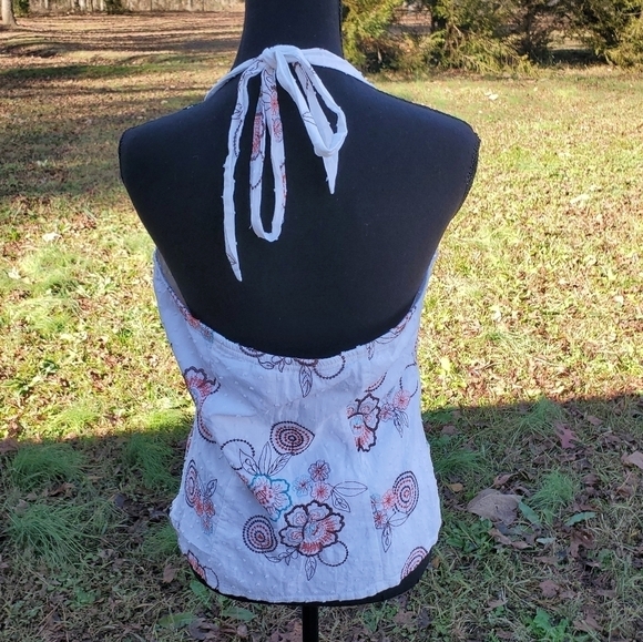 White Halter With Flowers New XL - Picture 5 of 9